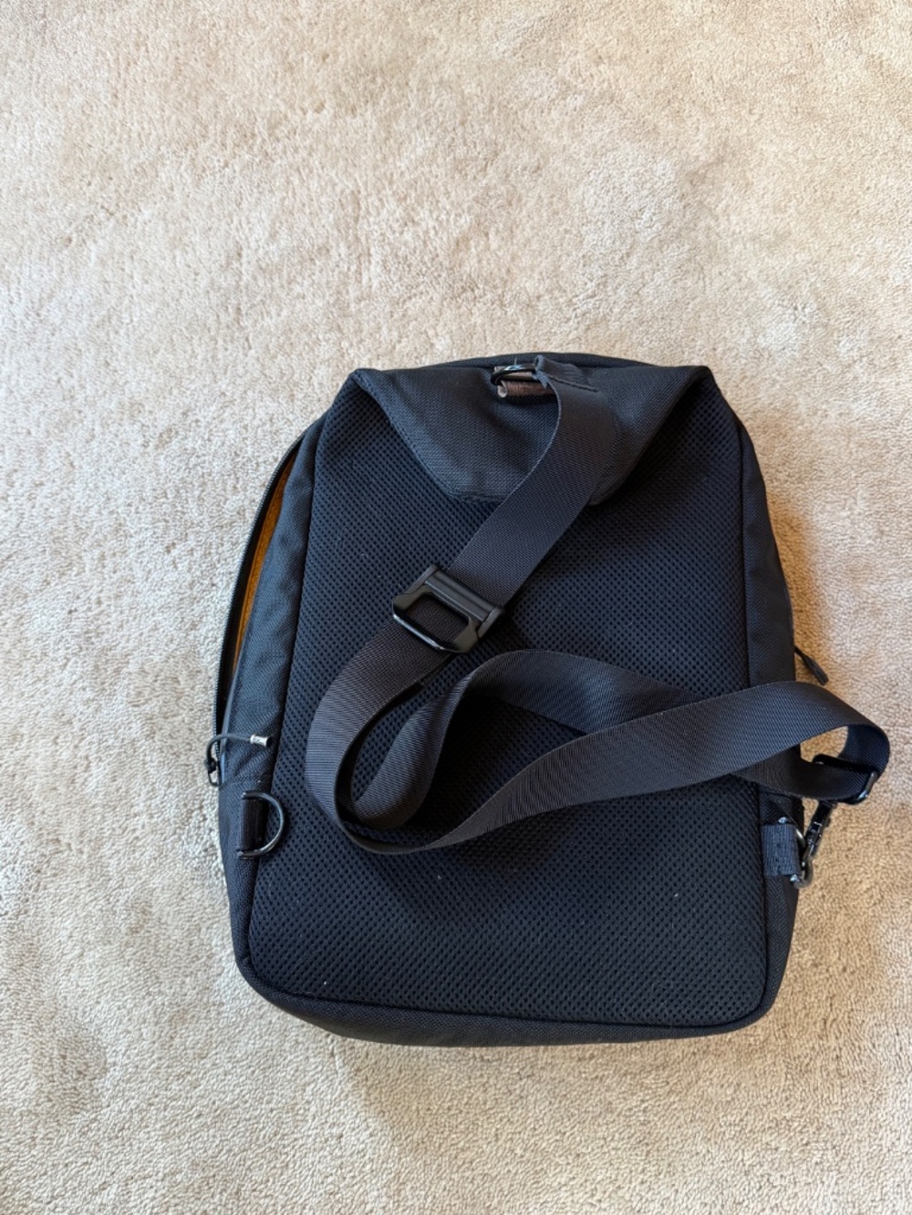Waterfield Sutter Tech Sling (Full Size) - Picture 3 of 6
